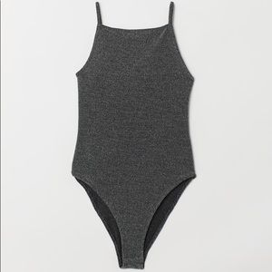❣️BRAND NEW ❣️ h&m glittery bodysuit